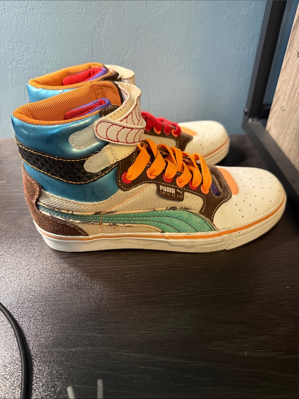 Puma women’s High-Top Sneakers in Cream, Orange, Red, Purple and Teal - Picture 4 of 10